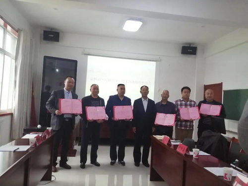傳承精華 守正創(chuàng)新 定西市區(qū)民間名中醫(yī)技術(shù)咨詢培訓(xùn)座談會(huì)圓滿舉行