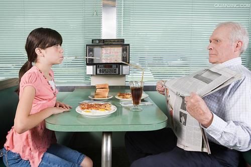 操控簡單易使用 家有老人如何選空調(diào)